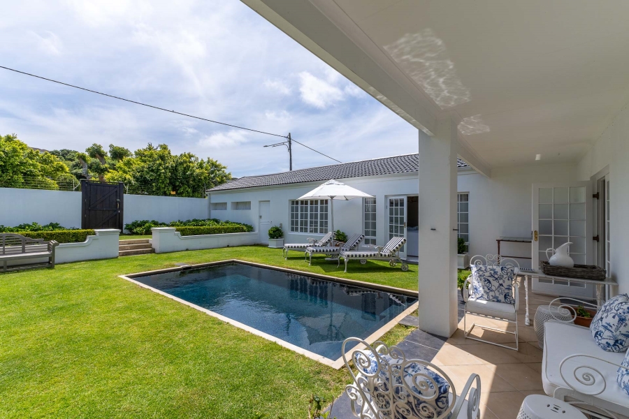 5 Bedroom Property for Sale in Lower Robberg Western Cape